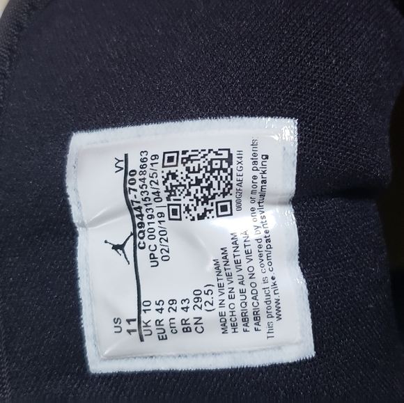 Air Jordan 1 low gold toe size 11 - Picture 4 of 7